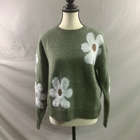 Green Fuzzy Floral Pattern Drop Shoulder Sweater - Picture 6 of 9